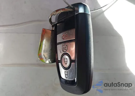 2023 Ford Maverick Lariat z USA, uszkodzony, nr VIN 3FTTW8F94PRA66139